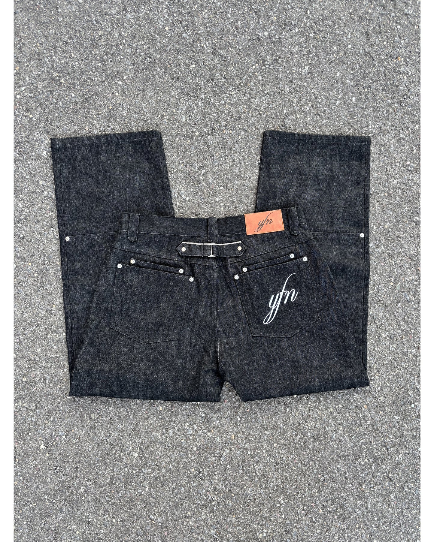 YFN BLACK SELVEDGE DOUBLE KNEE DENIM